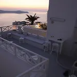فيلة Santoniro
