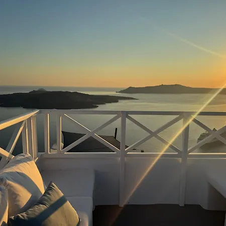 Santoniro * Fira (Santorini)