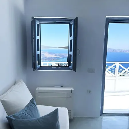 Santoniro Villa