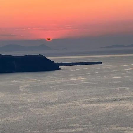 Villa Santoniro Fira (Santorini)