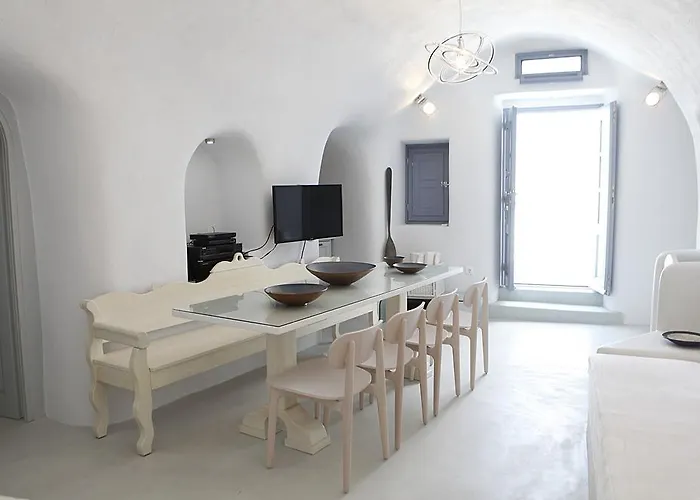 Willa Santoniro Fira (Santorini)